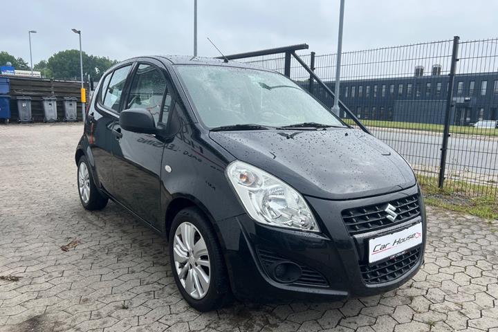 Sort Suzuki Splash fra 2013