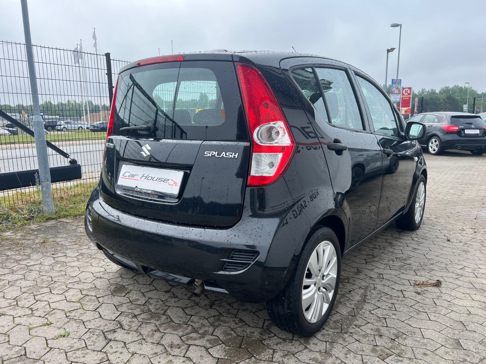 Sort Suzuki Splash fra 2013