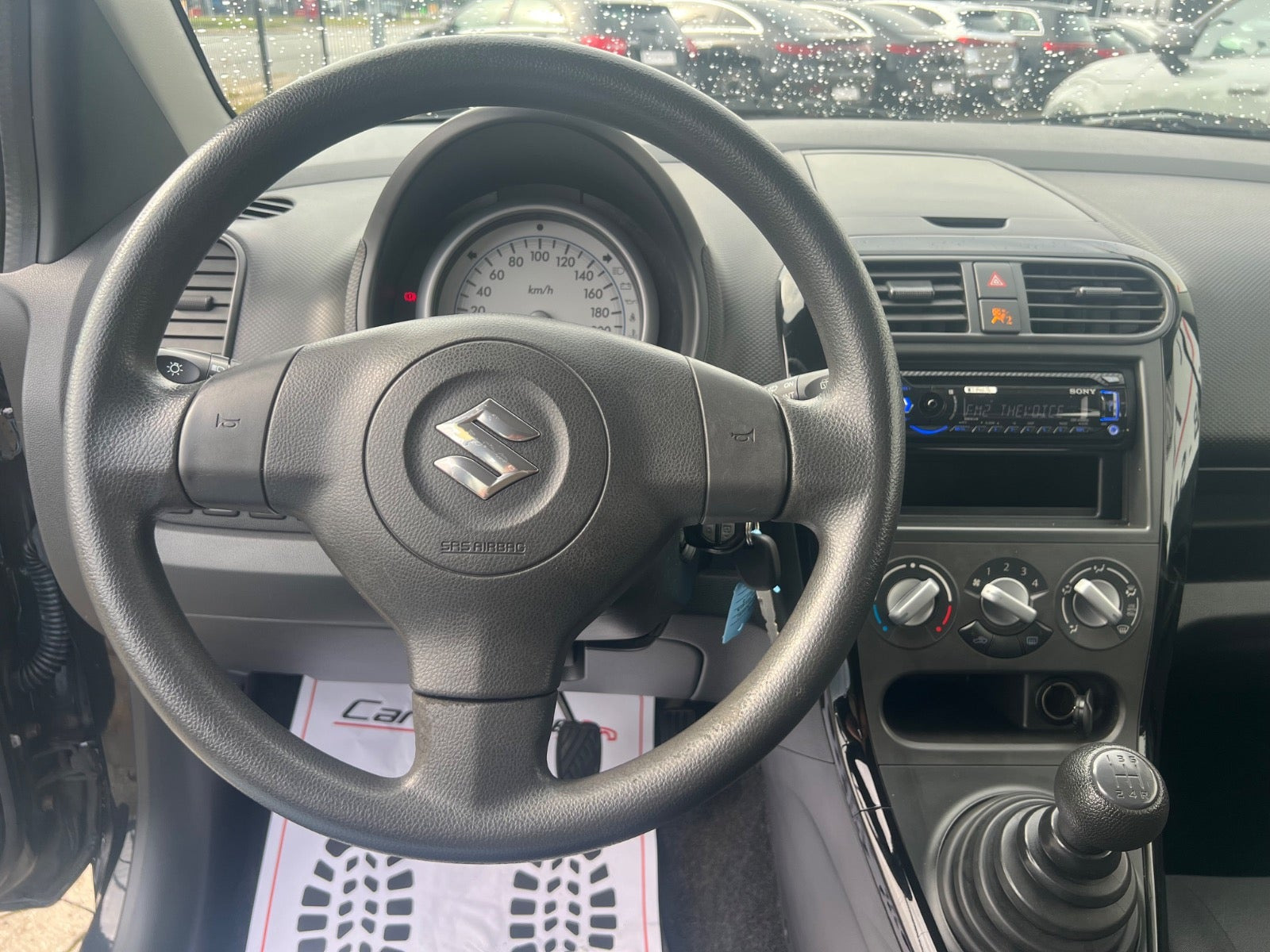 Sort Suzuki Splash fra 2013