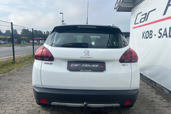 Hvid Peugeot 2008 fra 2017