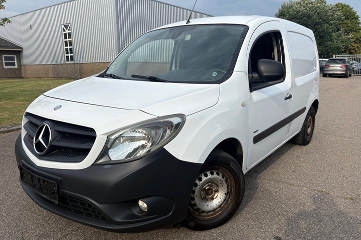 Hvid Mercedes Citan 109 fra 2014