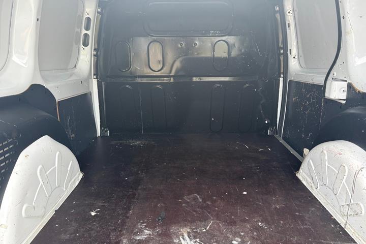 Hvid Mercedes Citan 109 fra 2014