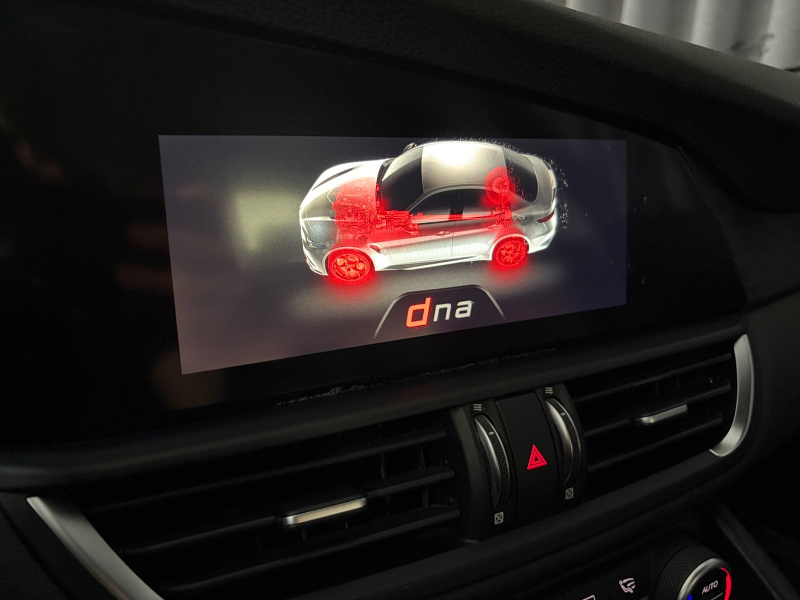 Sort Alfa Romeo Giulia fra 2018