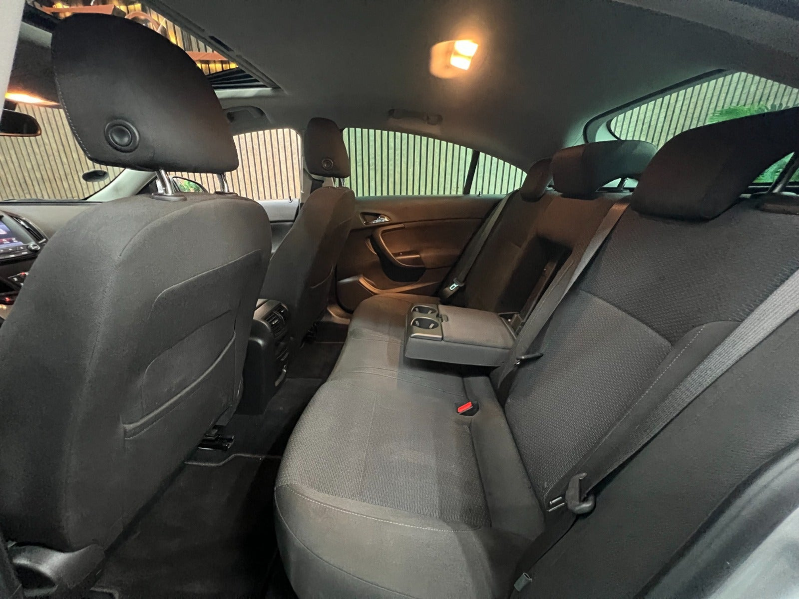 undefined Opel Insignia fra 2016