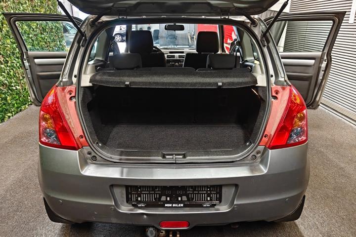 undefined Suzuki Swift fra 2008
