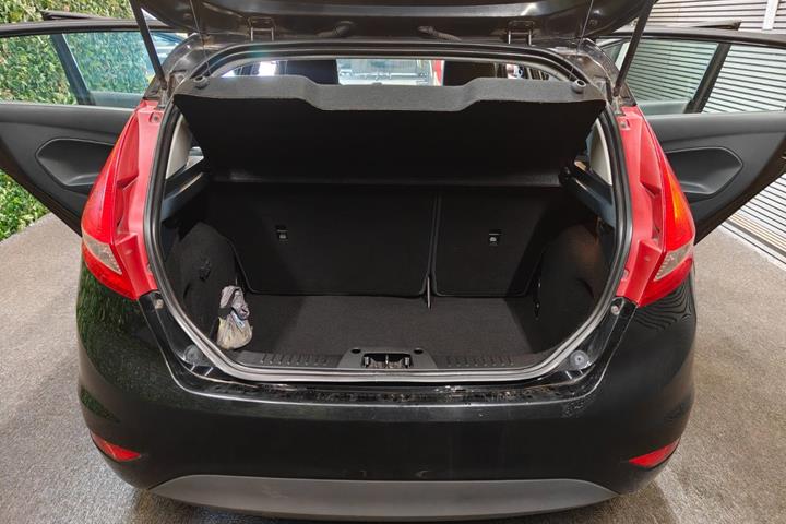 undefined Ford Fiesta fra 2012