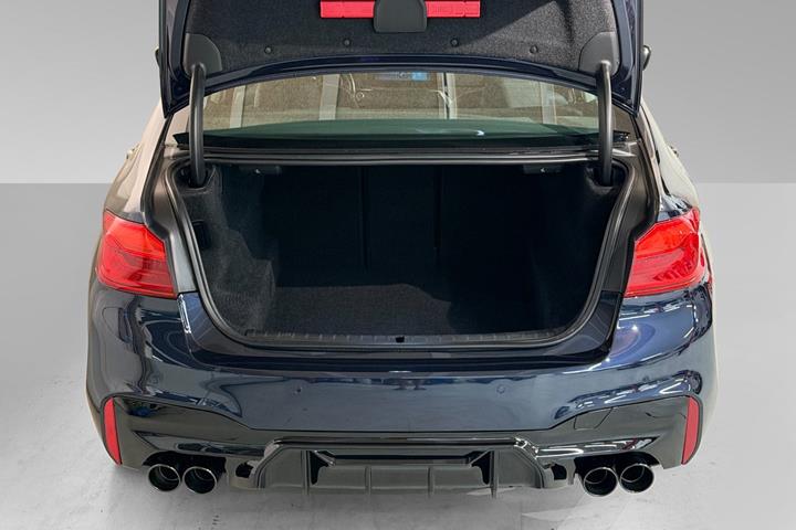 Sort BMW 530d fra 2017