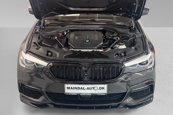 Rød BMW 530d fra 2017