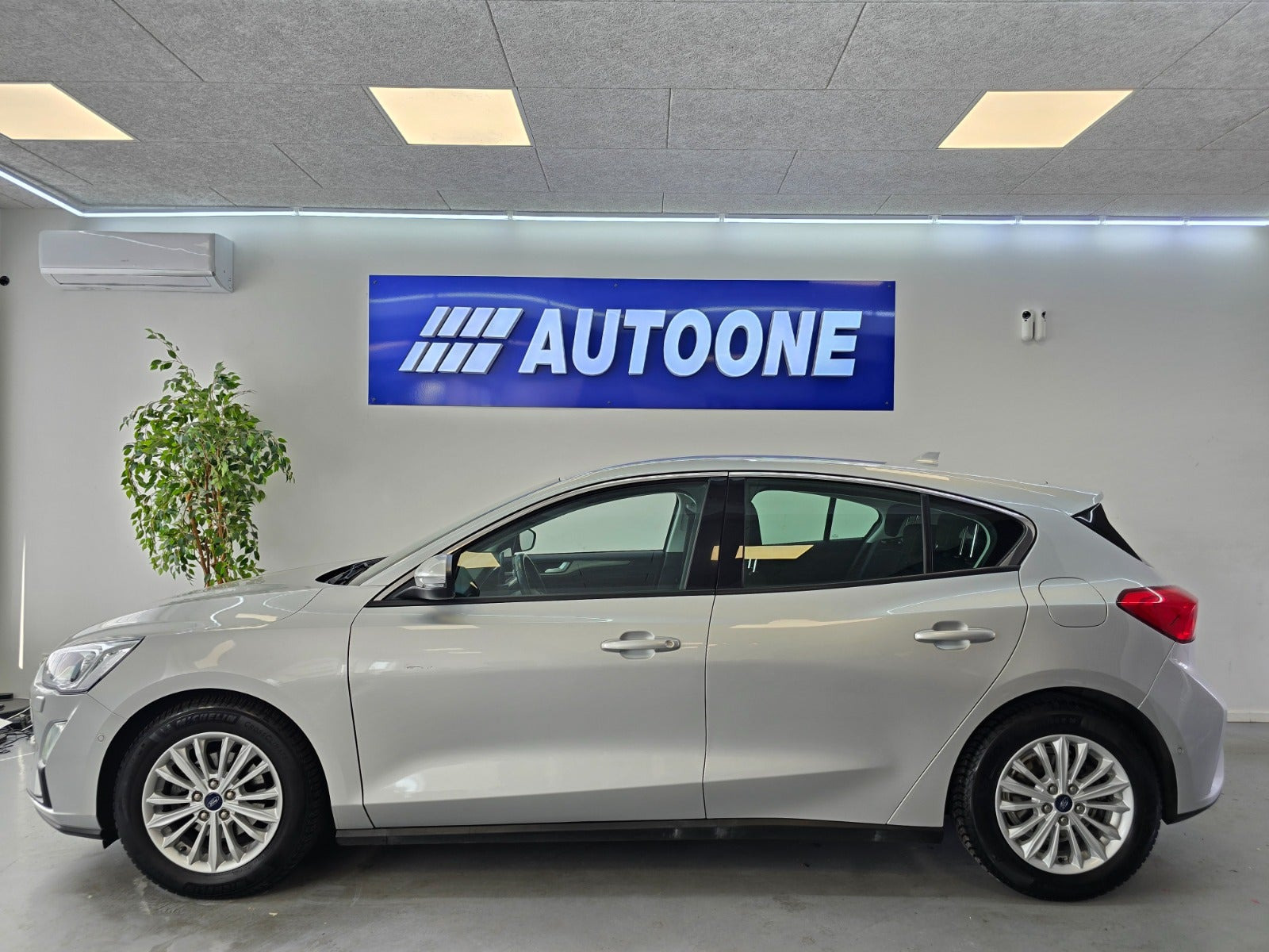 Sølv Ford Focus fra 2018
