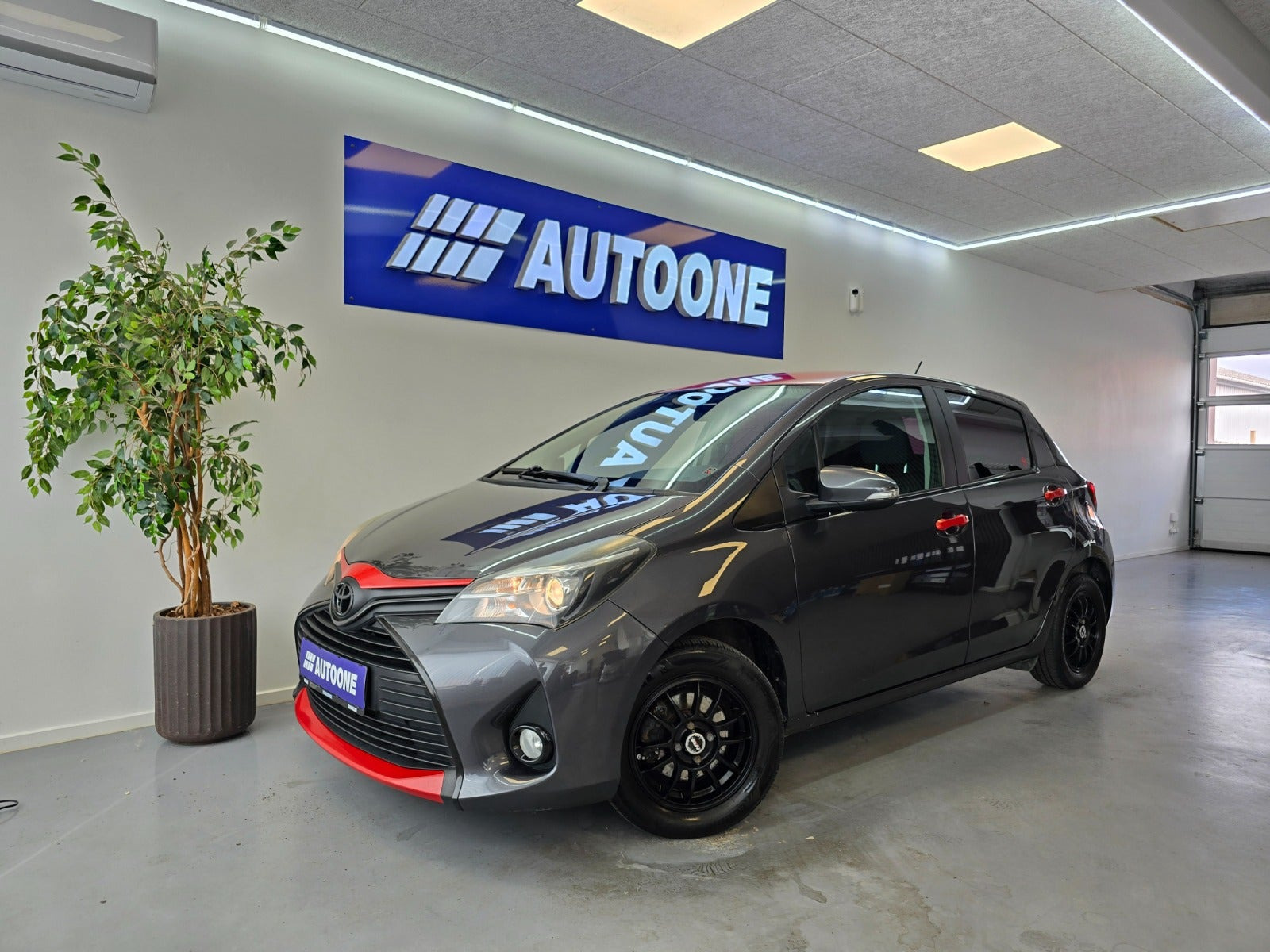 Toyota Yaris 1,0 VVT-i T2
