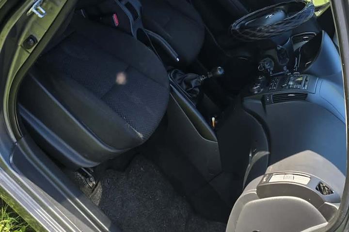 Grå Hyundai i30 fra 2009