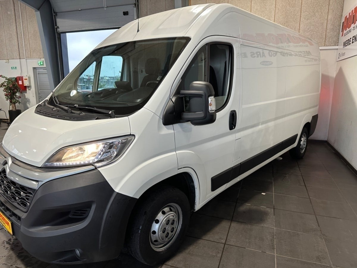 Hvid Citroën Jumper 35+ fra 2021