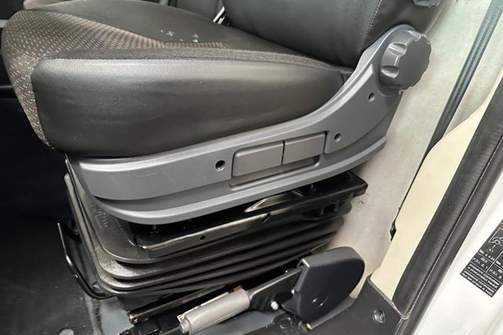 Hvid Citroën Jumper 35+ fra 2021