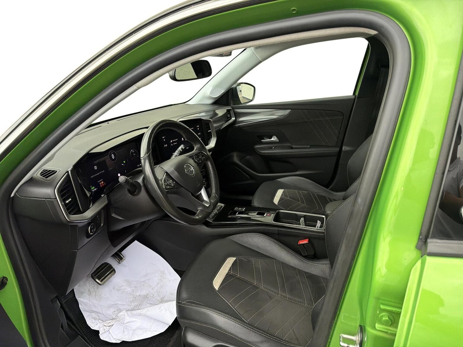 Grøn Opel Mokka-e fra 2021