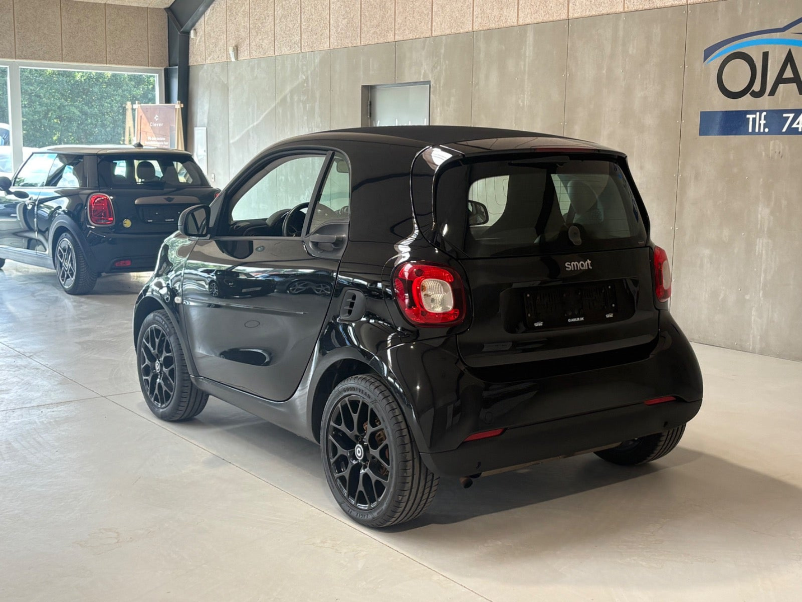 Sort Smart Fortwo fra 2018