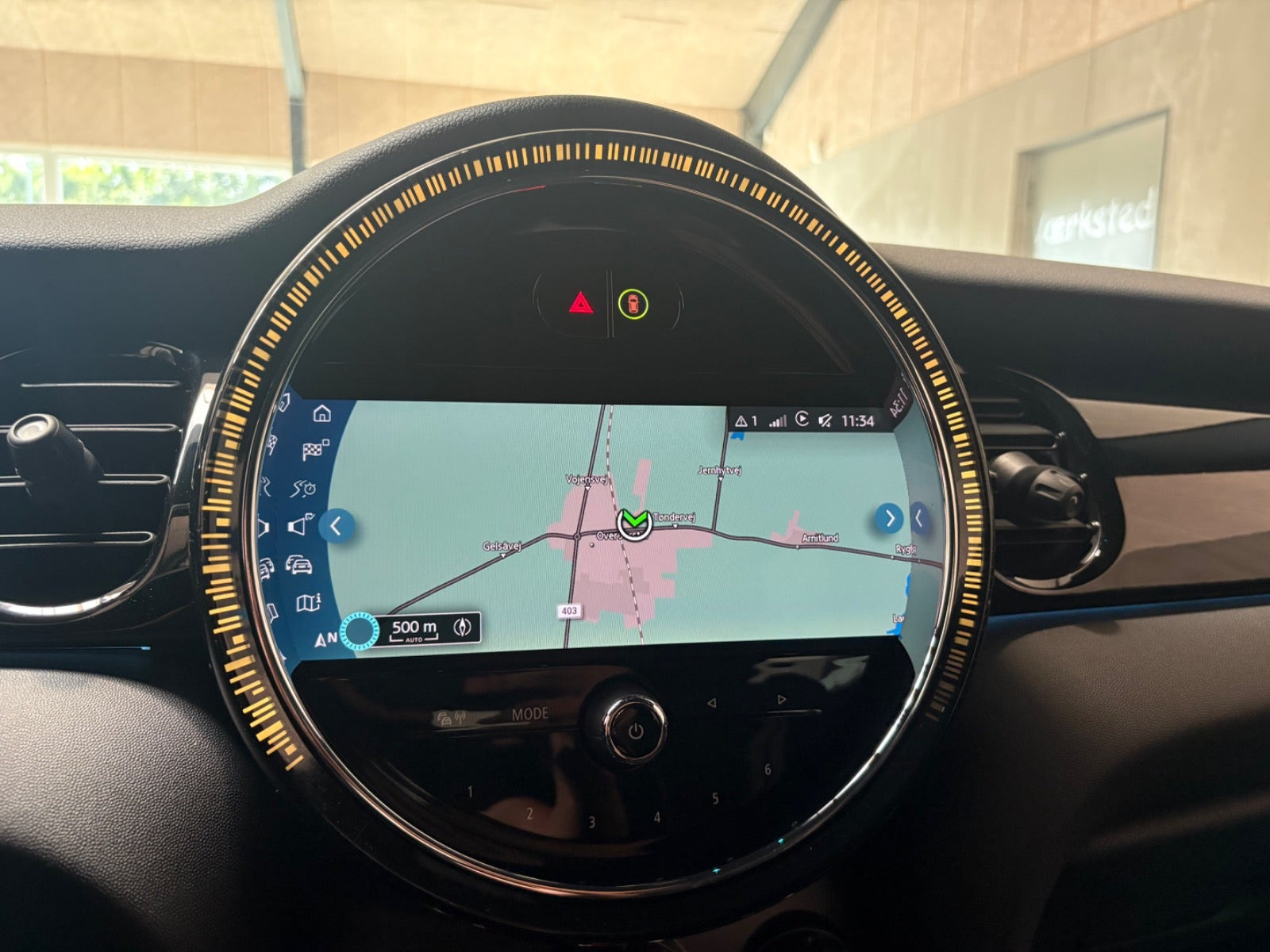 Sølv Mini Cooper SE fra 2023