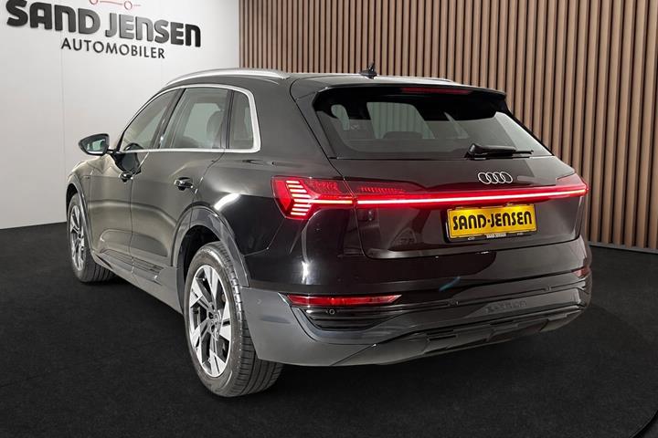 Sort Audi Q8 e-tron fra 2024