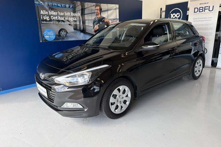 Sort Hyundai i20 fra 2017