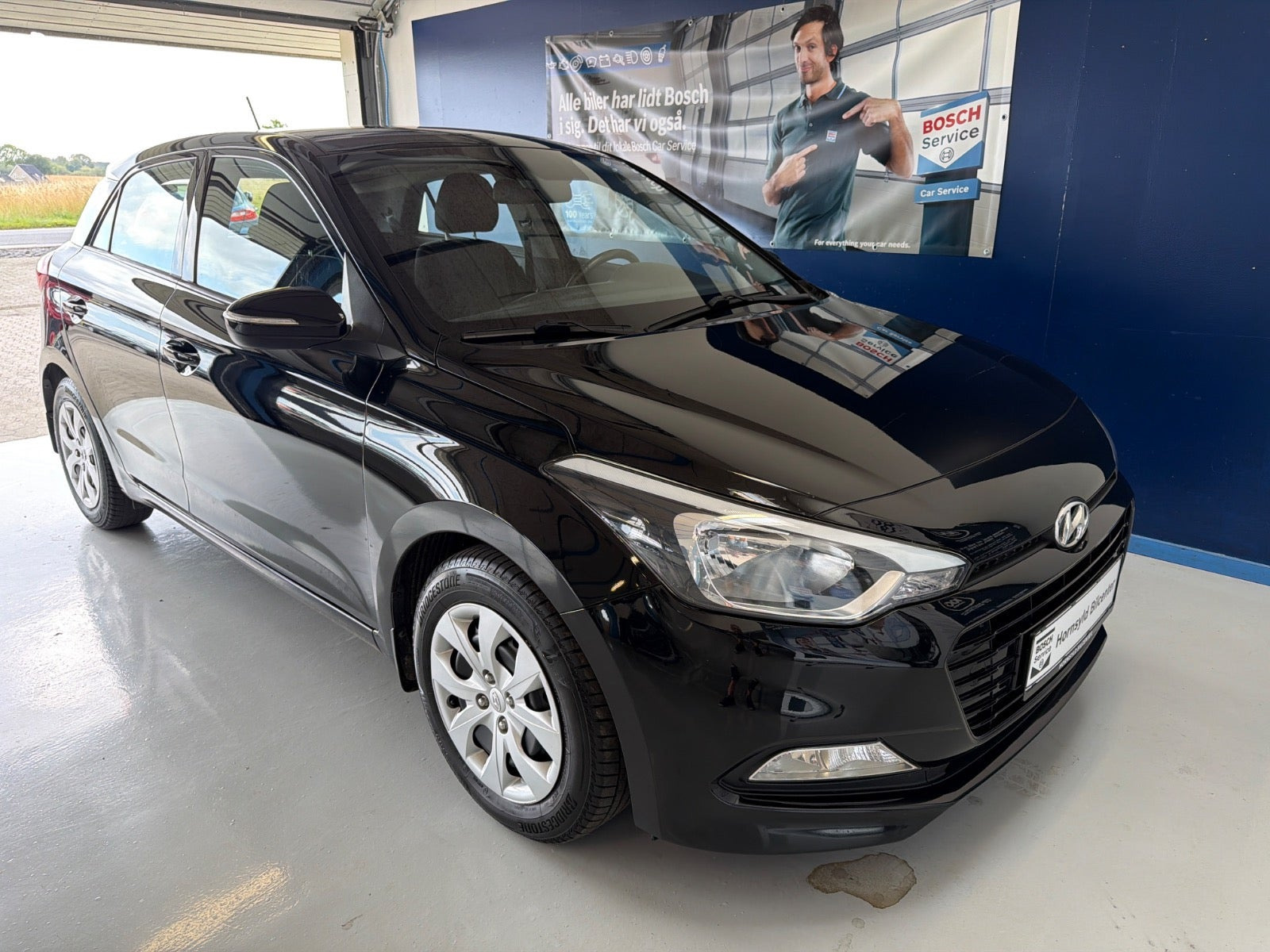 Sort Hyundai i20 fra 2017