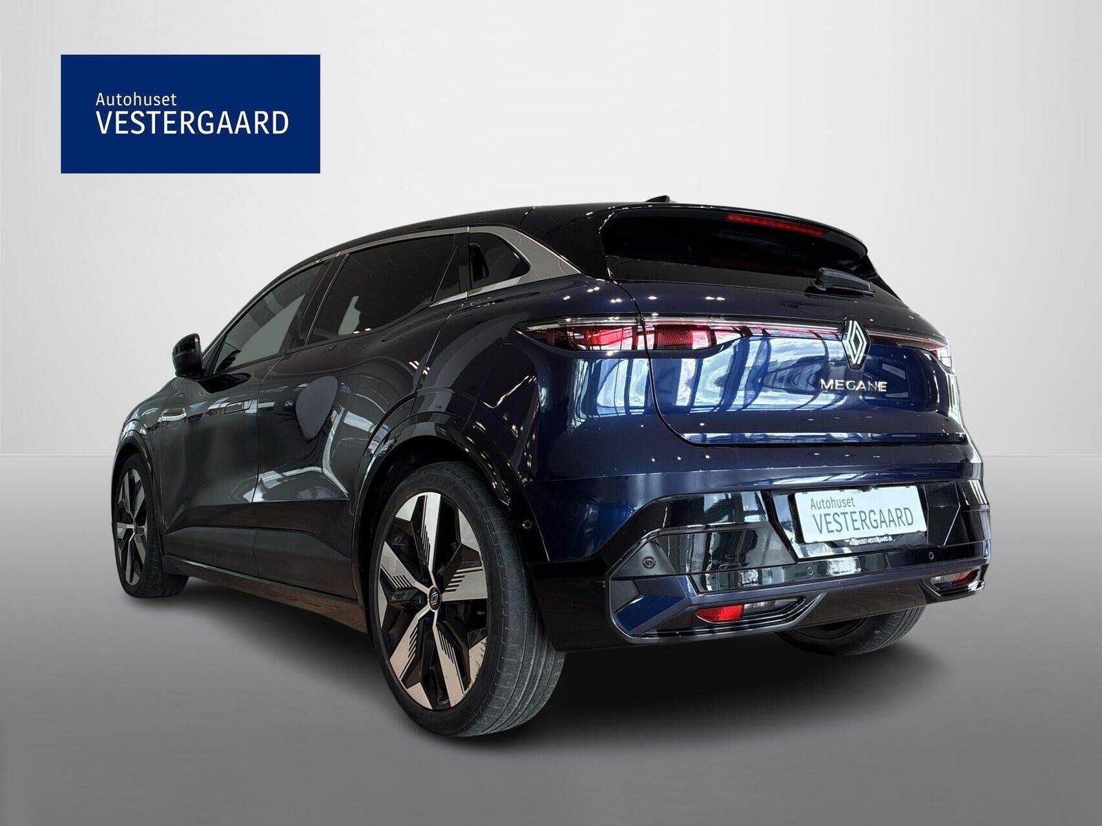 Blå Renault Megane E-Tech fra 2022
