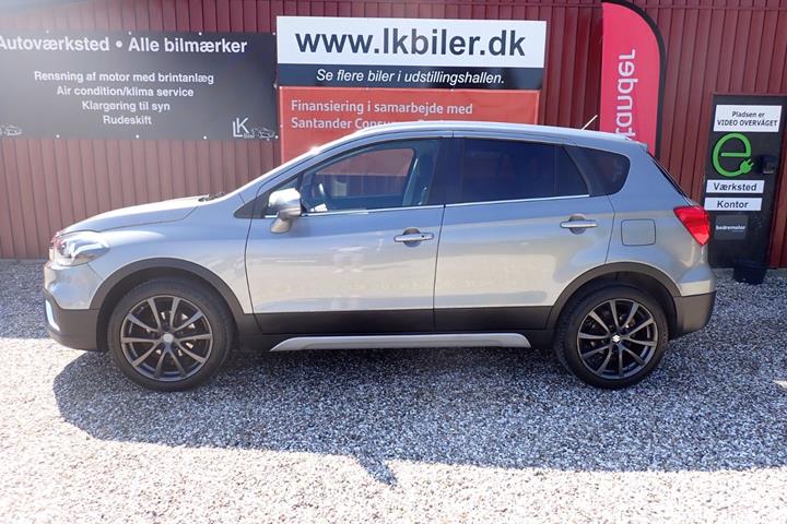 Grå Suzuki S-Cross fra 2018