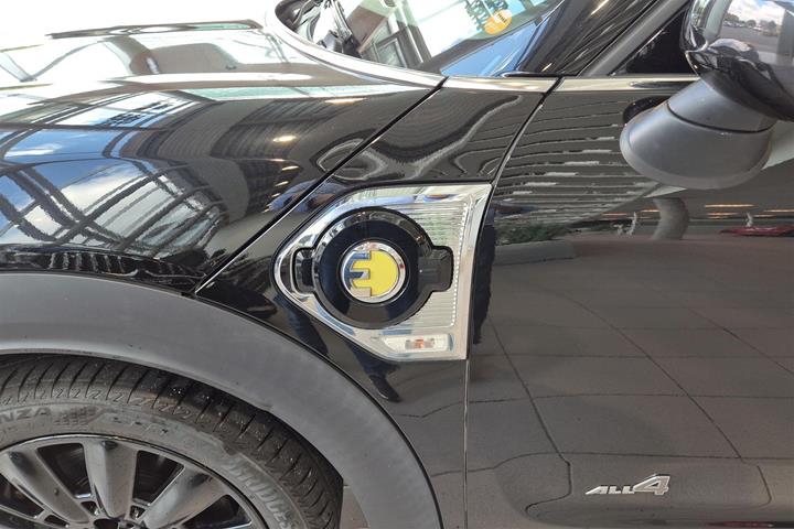 Sort Mini Countryman fra 2020