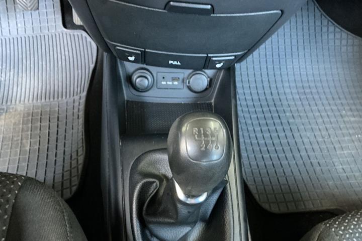 Blå Hyundai i30 fra 2011