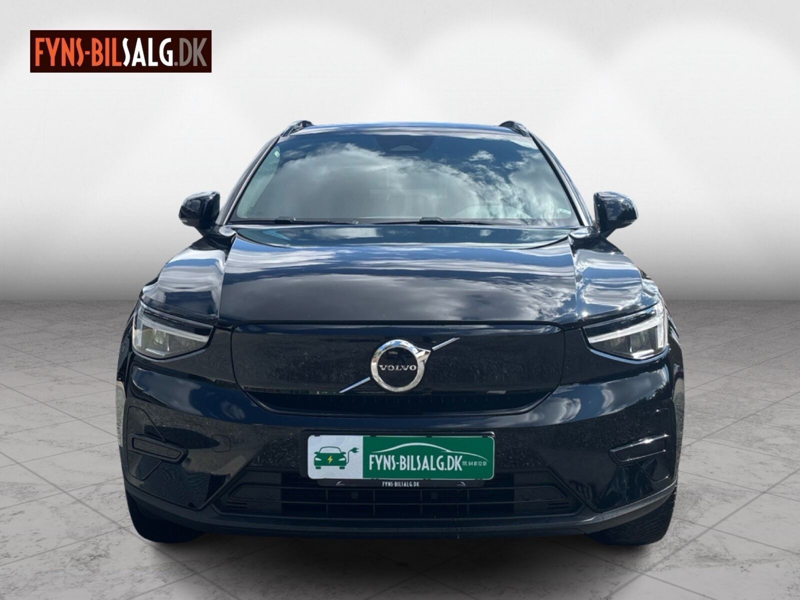 Sort Volvo XC40 fra 2023