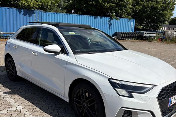 undefined Audi A3 fra 2021