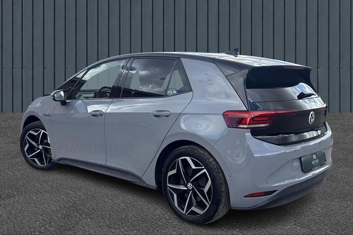 Grå VW ID.3 fra 2023