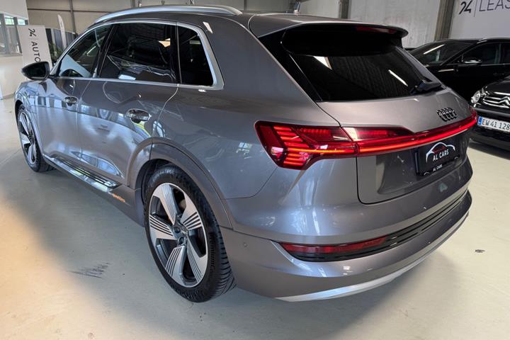 undefined Audi e-tron fra 2020