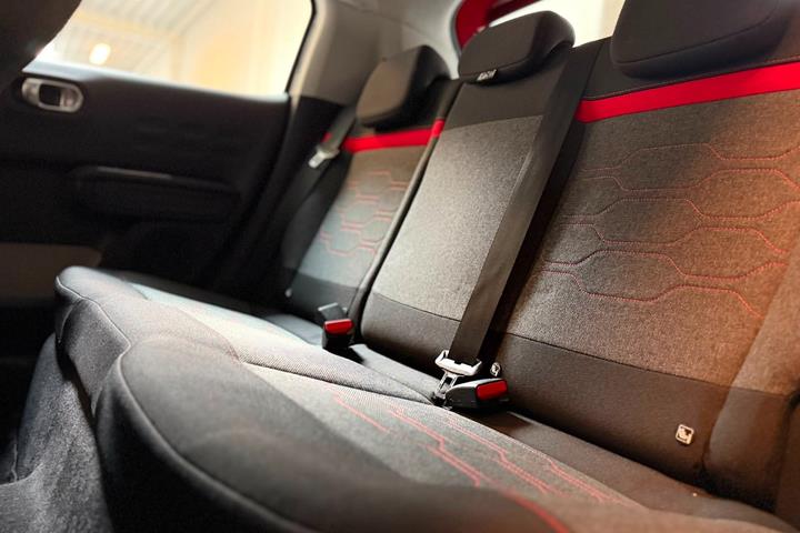 Grå Citroën C3 fra 2017