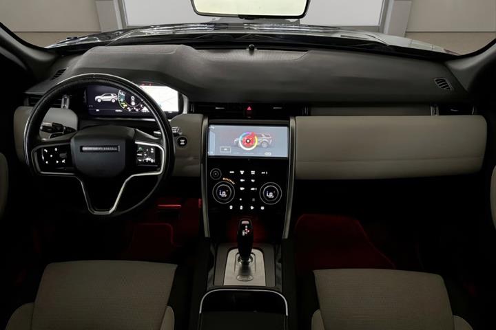 Sort Land Rover Discovery Sport fra 2022