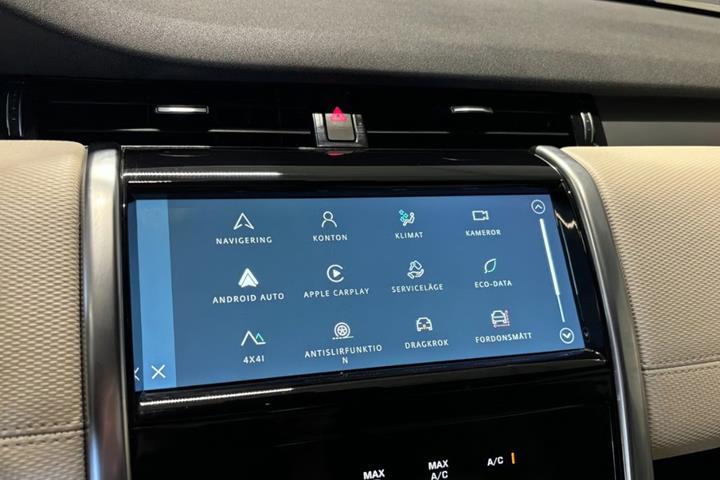 Sort Land Rover Discovery Sport fra 2022
