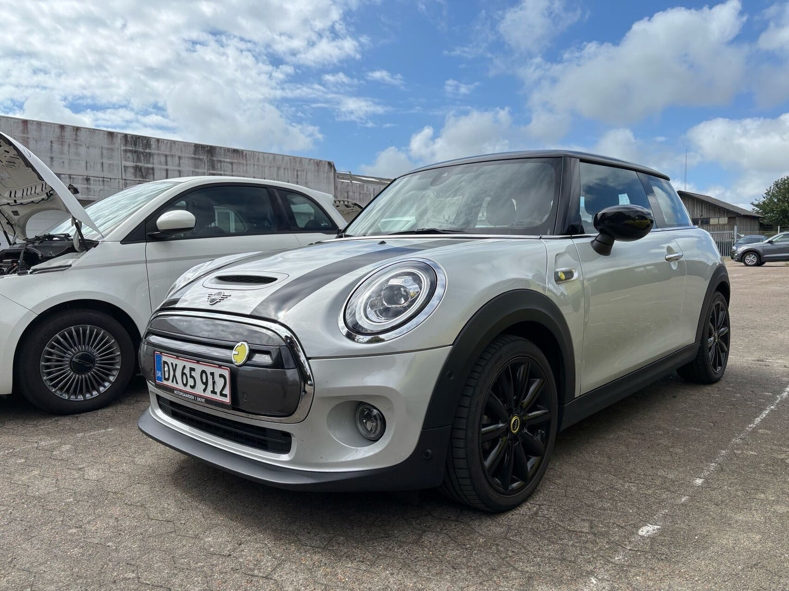 Mini Cooper SE Essential