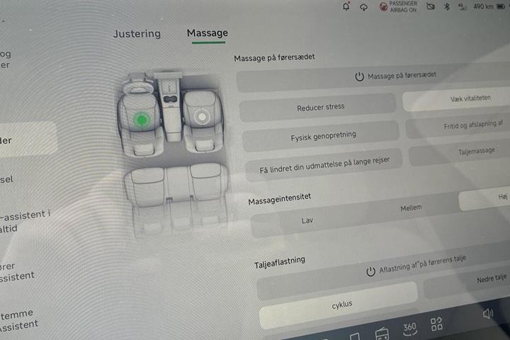 Grå Xpeng G6 fra 2026