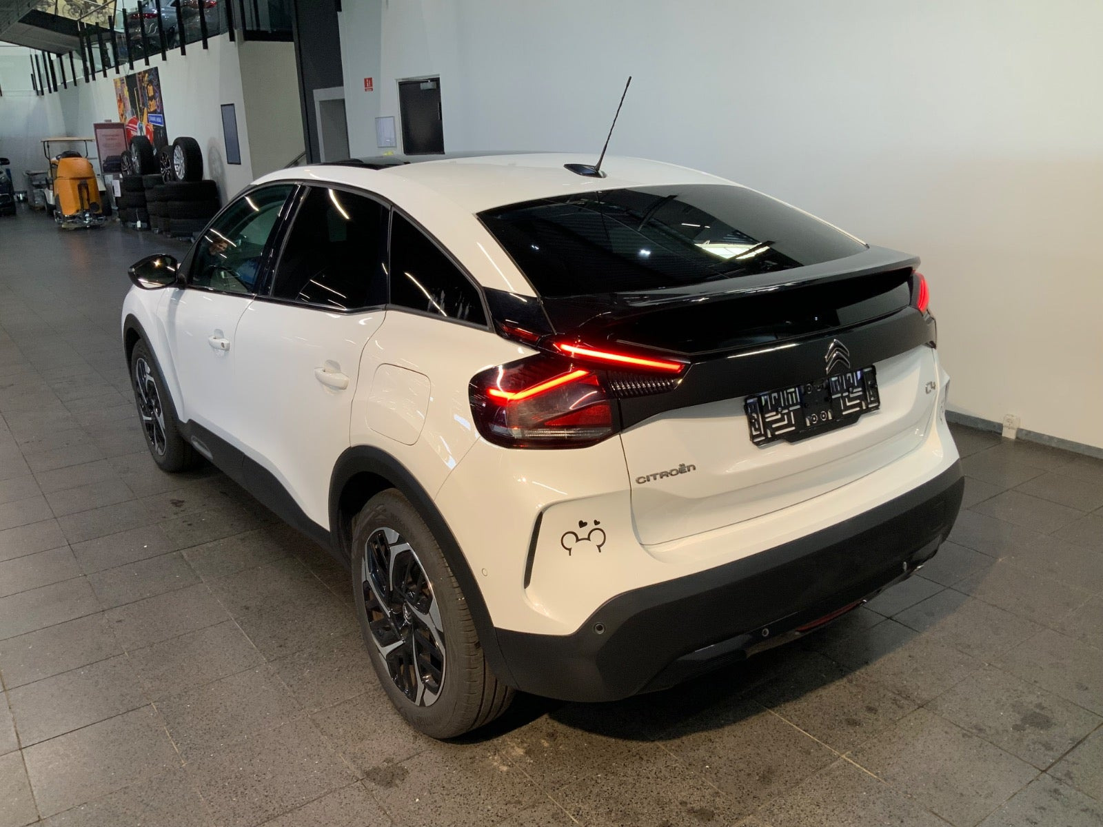 Hvid Citroën C4 fra 2021