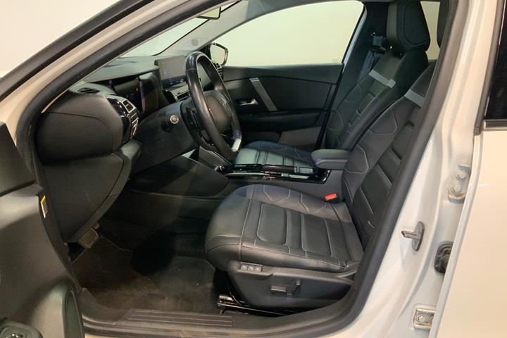 Hvid Citroën C4 fra 2021