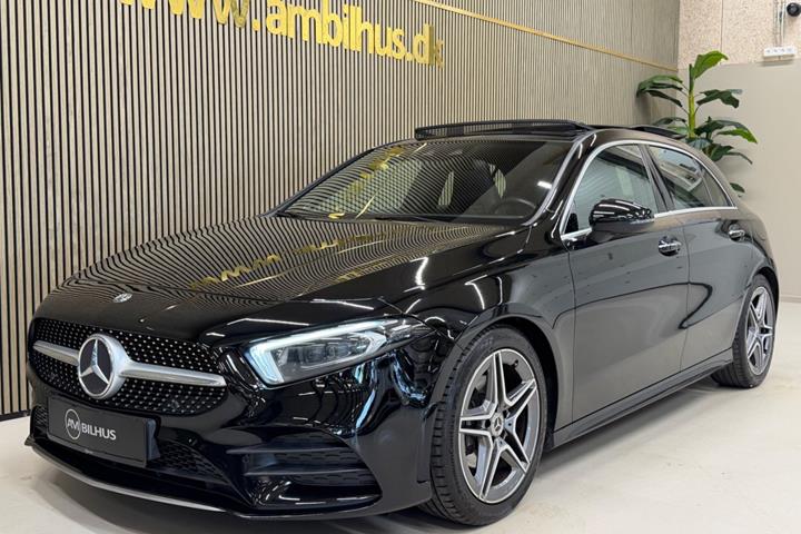 Sort Mercedes A200 fra 2018