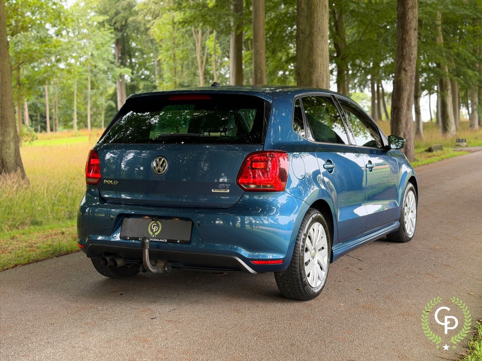 Blå VW Polo fra 2016
