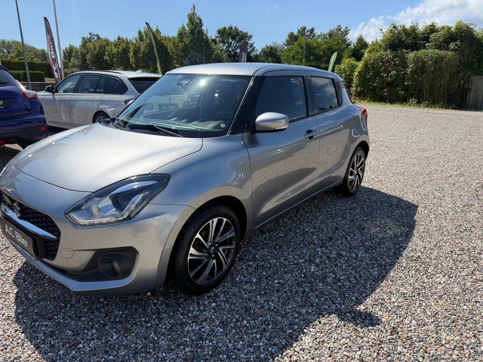 Grå Suzuki Swift fra 2020