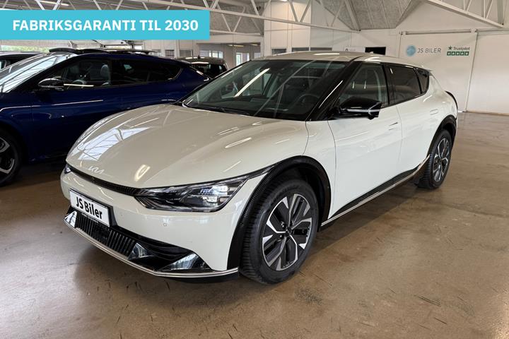 Beige Kia EV6 fra 2023
