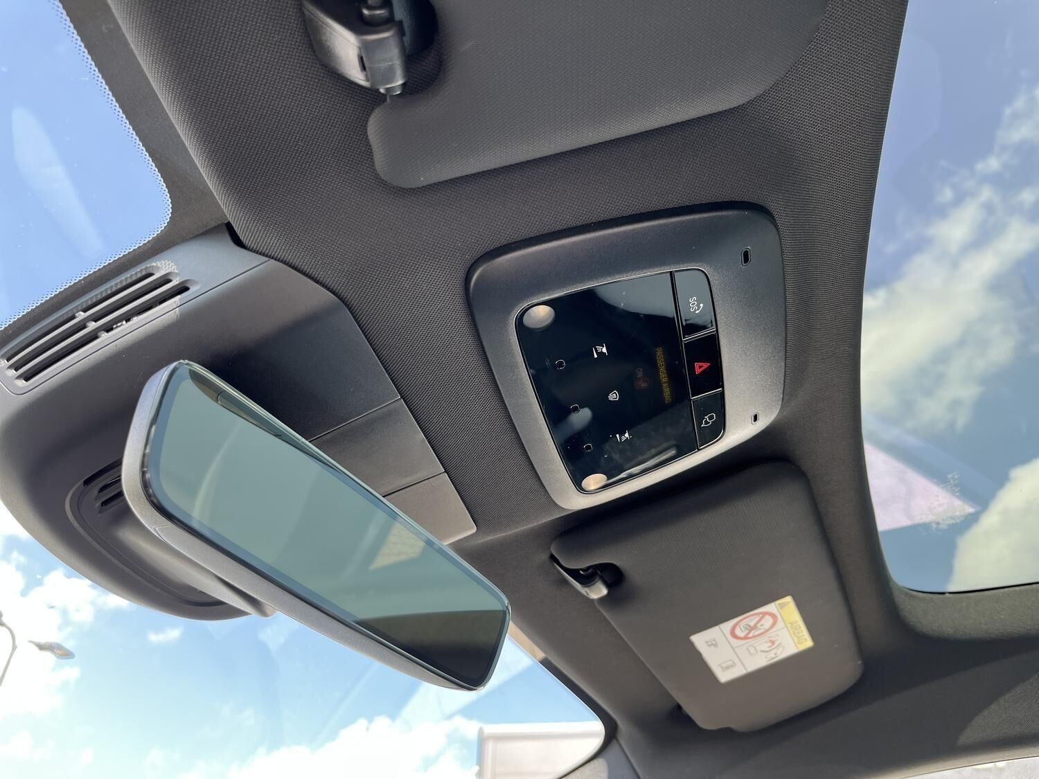 Blå Volvo EX30 fra 2024