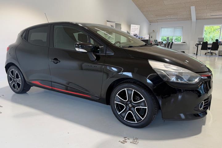Sort Renault Clio IV fra 2015