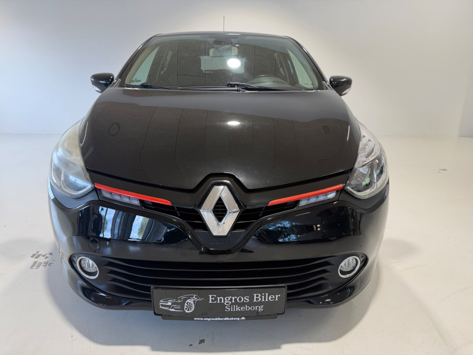 Sort Renault Clio IV fra 2015