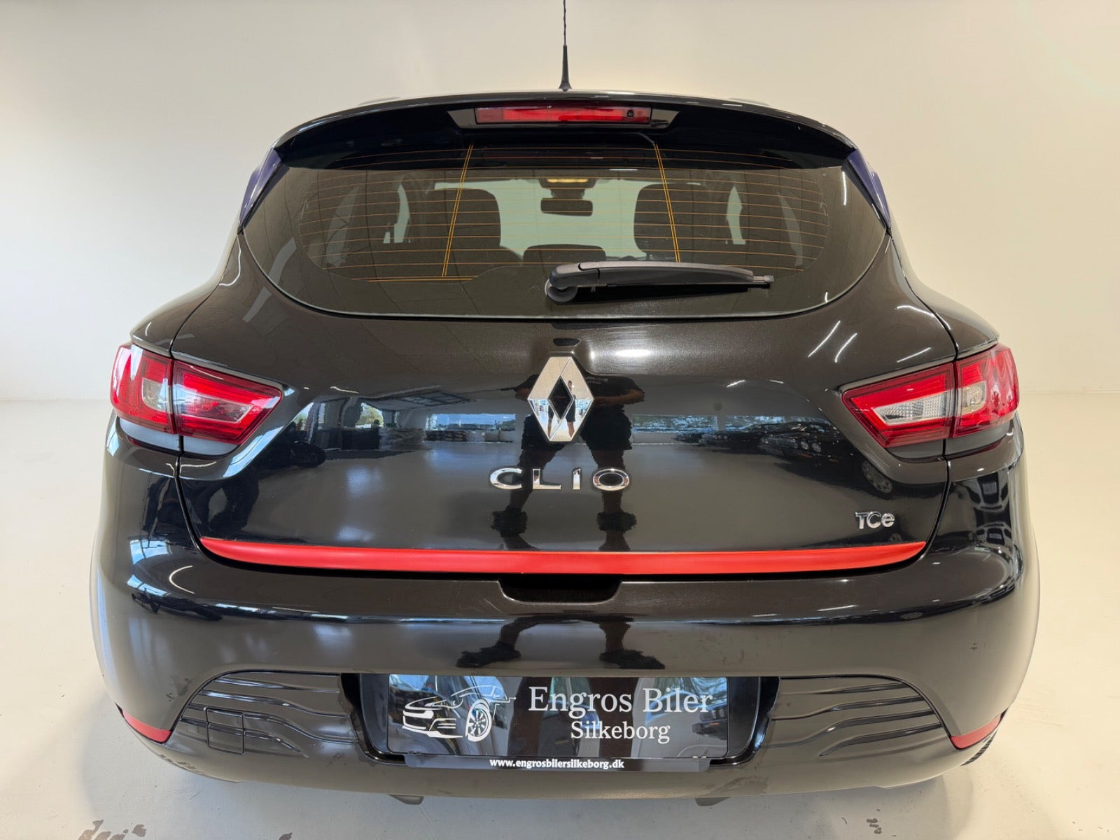 Sort Renault Clio IV fra 2015