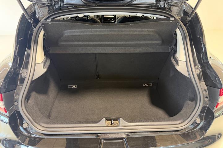 Sort Renault Clio IV fra 2015
