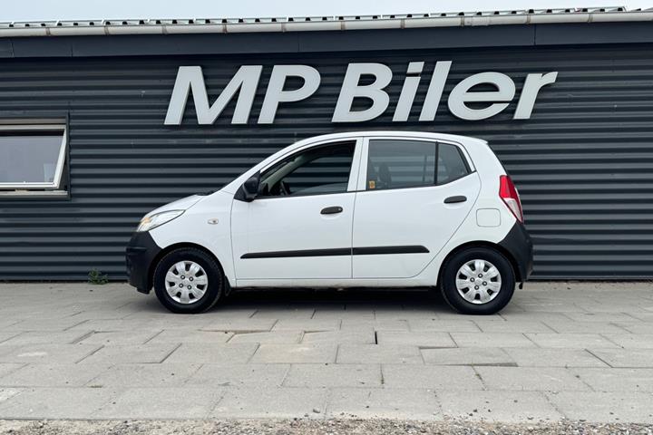 Hvid Hyundai i10 fra 2010