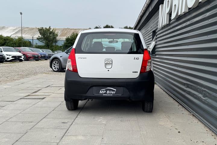 Hvid Hyundai i10 fra 2010