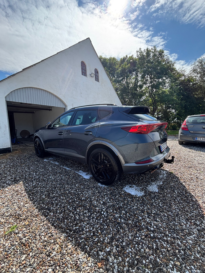 Grå Cupra Formentor fra 2021